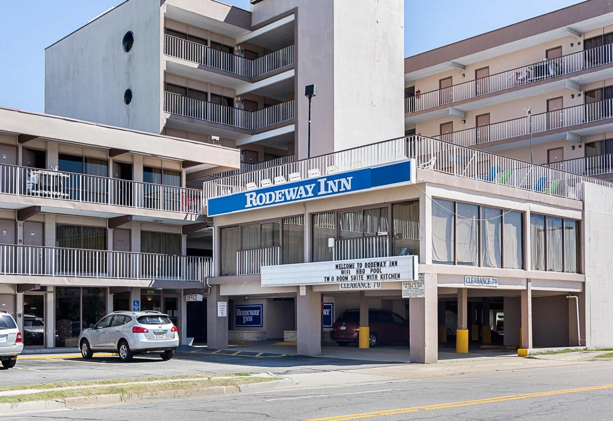 Red Roof Plus & Suites Virginia Beach - Seaside Exterior foto